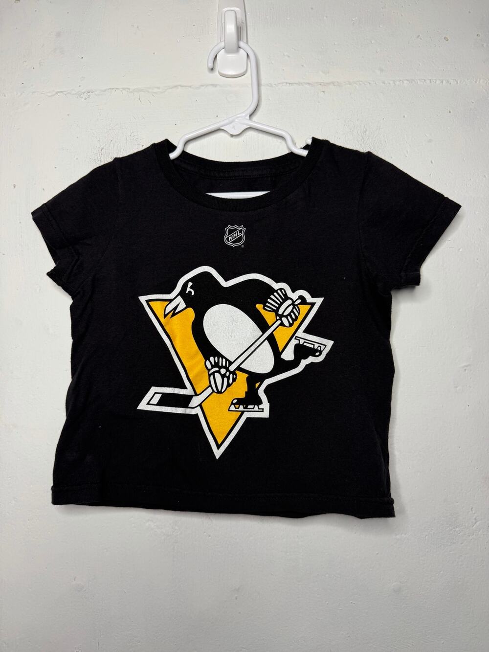 NHL Crosby Penguins 87 Black Yellow 2T T Shirt Toddler Unisex